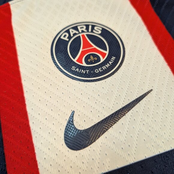 NIKE Dri-Fit ADV Paris Saint-Germain 2022-23 Mbappe Home Soccer Jersey Size Sm - Picture 3 of 9